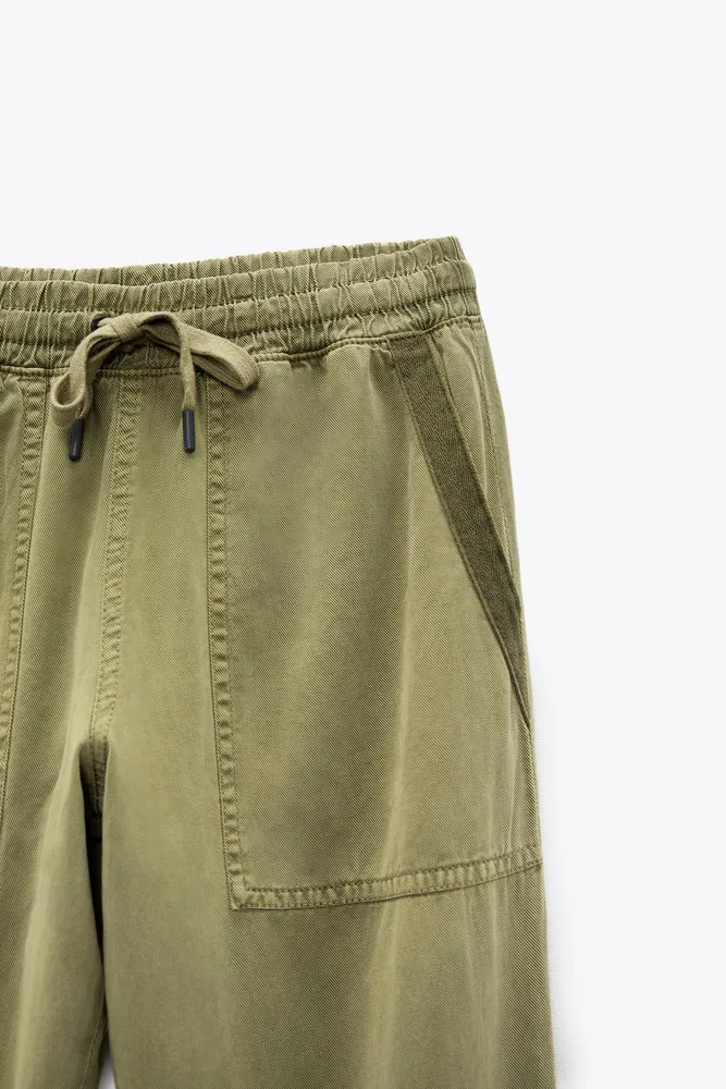 JOGGING PANTS WITH POCKETS