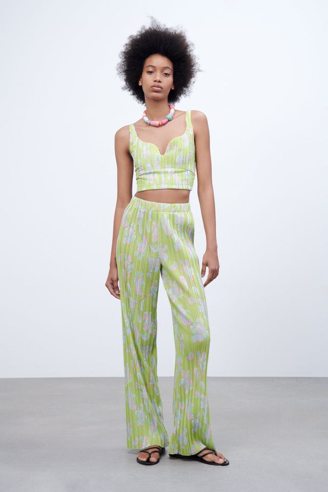 Zara PRINTED PLEATED CROP TOP | Mall of America®