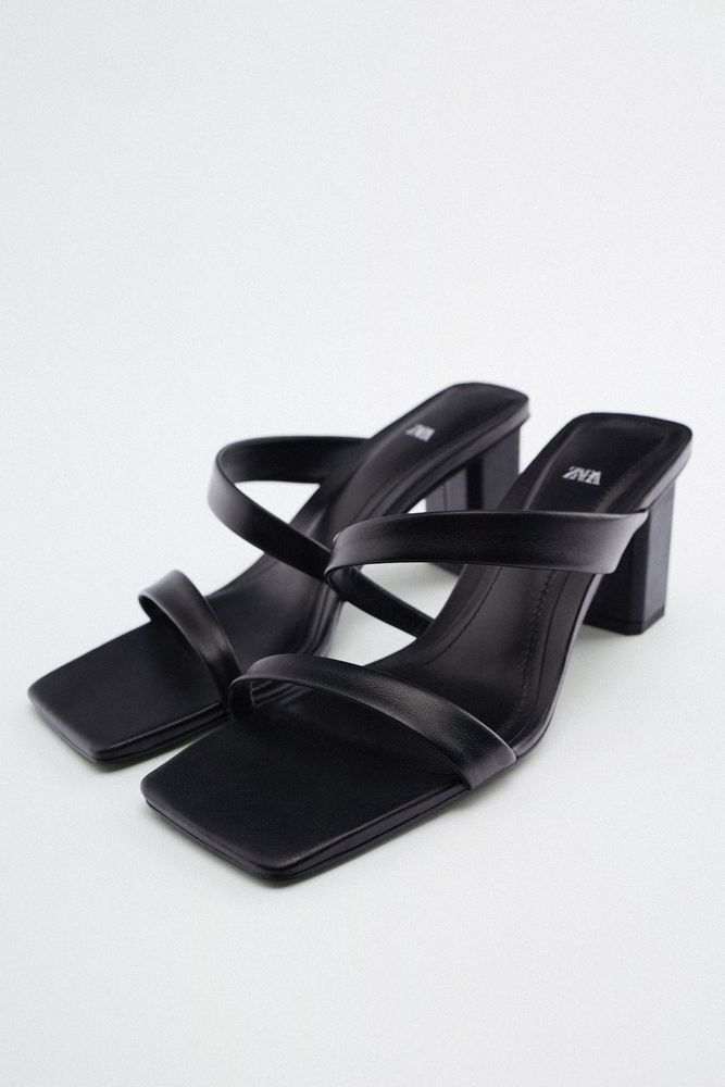 STRAPPY HEELED LEATHER SANDALS