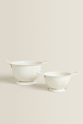 LACQUERED COLANDER