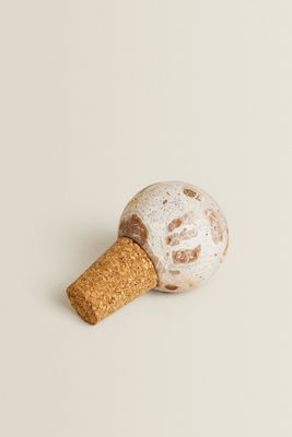 MARBLE AND CORK STOPPER