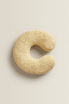 COUSSIN LETTRE C