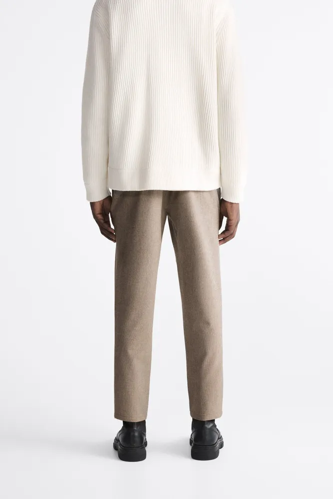 TEXTURED STRETCH PANTS