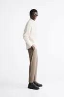 TEXTURED STRETCH PANTS