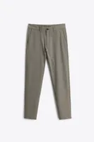 TEXTURED STRETCH PANTS