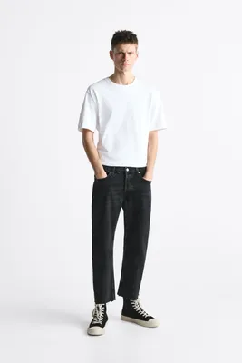 STRAIGHT CROPPED JEANS
