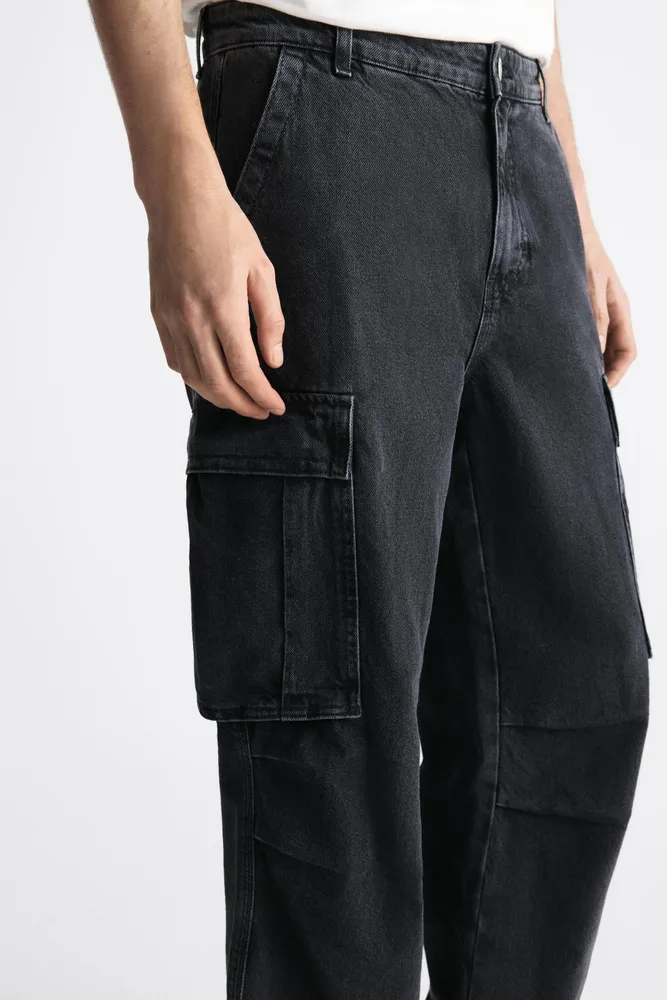 Zara STRAIGHT FIT CARGO JEANS