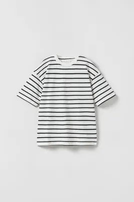 STRIPED T-SHIRT