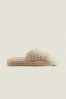OPEN TERRYCLOTH SLIPPERS