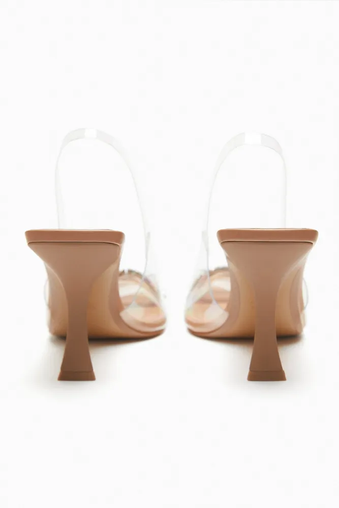 EMBELLISHED VINYL HEELED SHOES