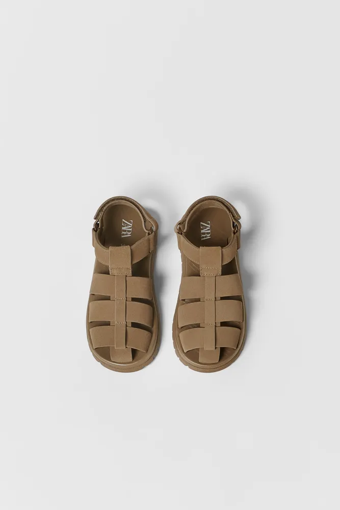 Wider Fit Shoes Best Wide Fitting Sandals - Buy Stylish Footwear Online