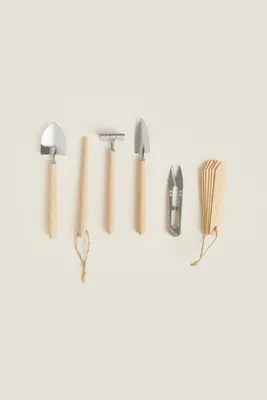 USTENSILES DE JARDIN (LOT DE 6)