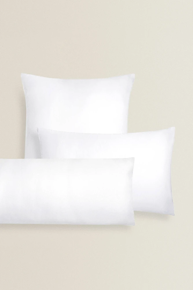 OREILLER EN MICROFIBRE