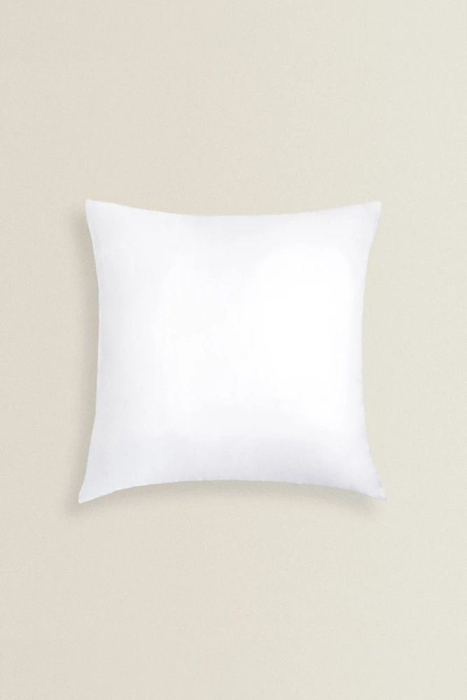 OREILLER EN MICROFIBRE