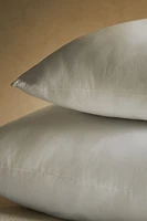 KIDS’ MICROFIBER PILLOW