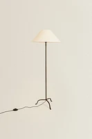 TRIPOD BASE FLOOR LAMP