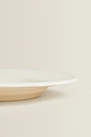 EARTHENWARE DINNER DISH WITH RAISED-DESIGN EDGE