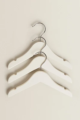 PACK OF WOODEN BABY HANGERS (PACK OF 3)