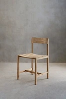 CHAIR 04