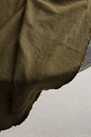 TABLECLOTH 01