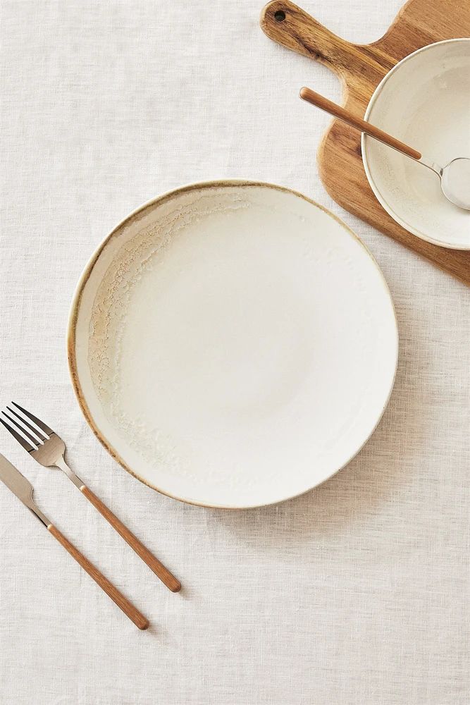 STONEWARE DINNER PLATE