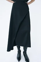 ASYMMETRIC SKIRT LIMITED EDITION