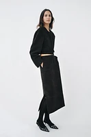 STRAIGHT CUT SLITS SKIRT LIMITED EDITION