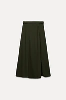 CREPE MIDI SKIRT