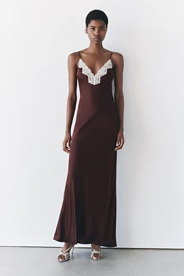 LACE SLIP DRESS ZW COLLECTION