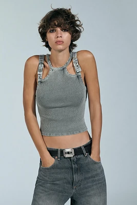 WASHED EFFECT RIBBED TOP WITH BUCKLES