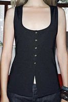 RIBBED TOP WITH BUTTONS