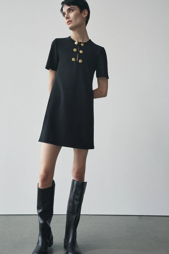 BUTTONED SHORT SLEEVE DRESS