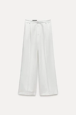 FLOWY PLEATED PANTS