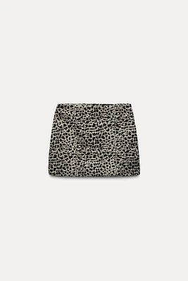 ANIMAL PRINT MINI SKIRT