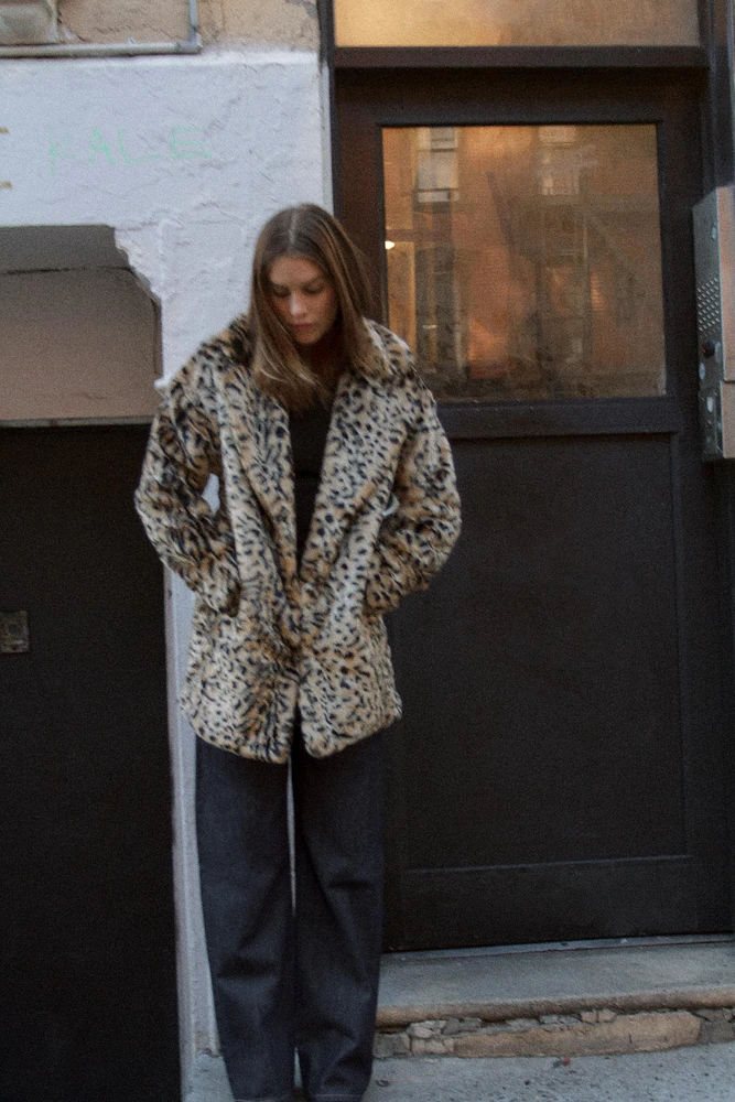 FAUX FUR ANIMAL PRINT COAT