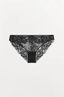 LACE PANTIES