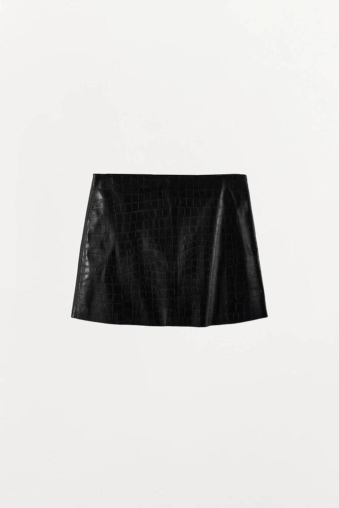 EMBOSSED LEATHER MINI SKIRT