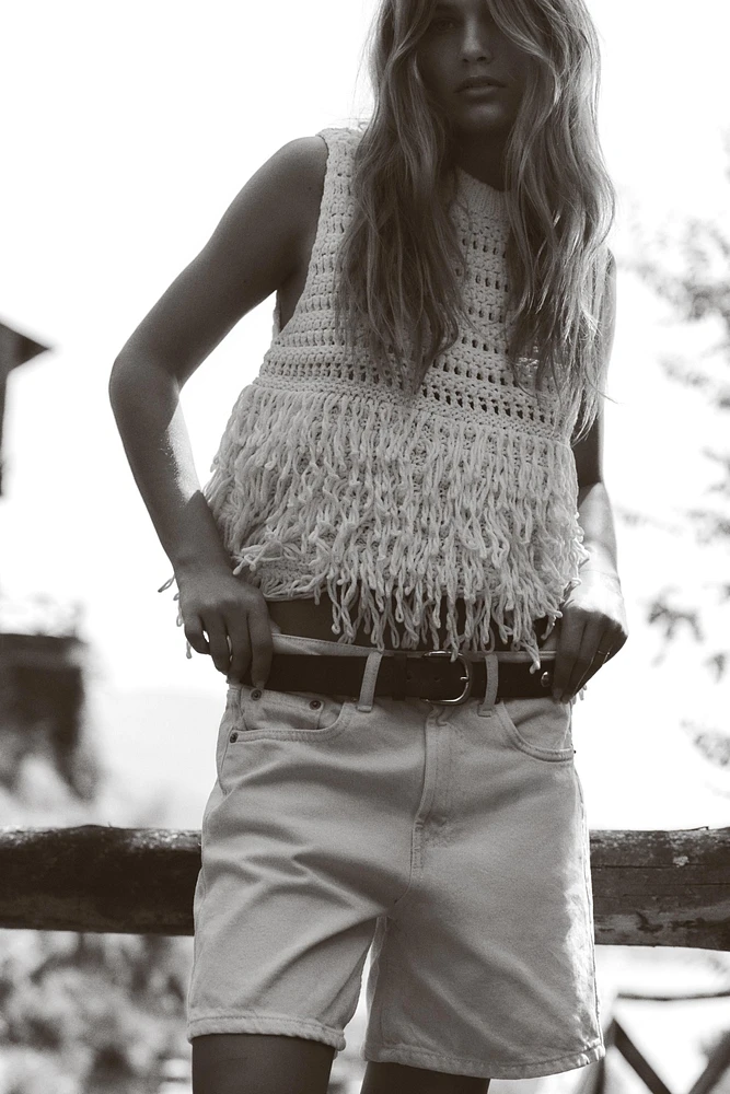 STRUCTURED KNIT FRINGED SWEATER VEST