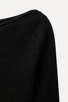 RIBBED KNIT SWEATER