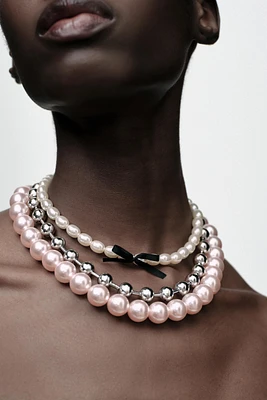 3-PACK OF PEARL NECKLACES