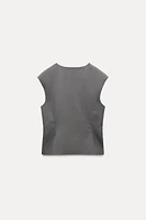 FITTED VEST TOP