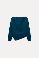 ASYMMETRIC PLAIN KNIT TOP