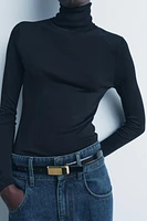 BASIC FINE KNIT SWEATER