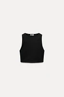 SLEEVELESS CROP TOP