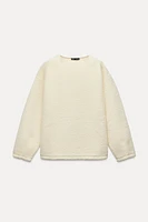 BOUCLÉ SWEATSHIRT