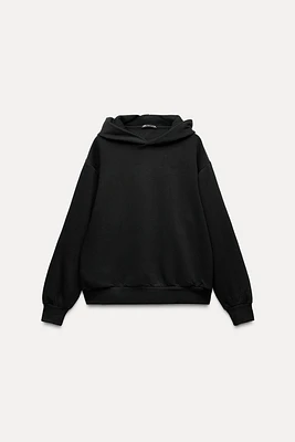 POCKETED HOODIE SWEATSHIRT