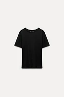 SHORT-SLEEVED T-SHIRT