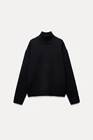 HIGH COLLAR KNIT SWEATER