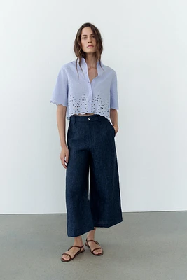 EMBROIDERED EYELET CROPPED SHIRT