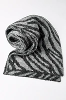 ANIMAL PRINT KNIT SCARF